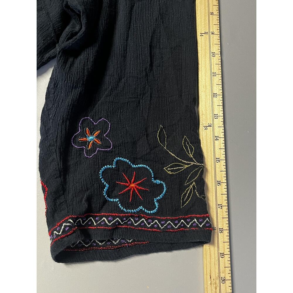 Original Anthony's Shirt Womens 1X Embroidered Floral V-Neck Black Tunic VTG Y2K - Picture 8 of 10